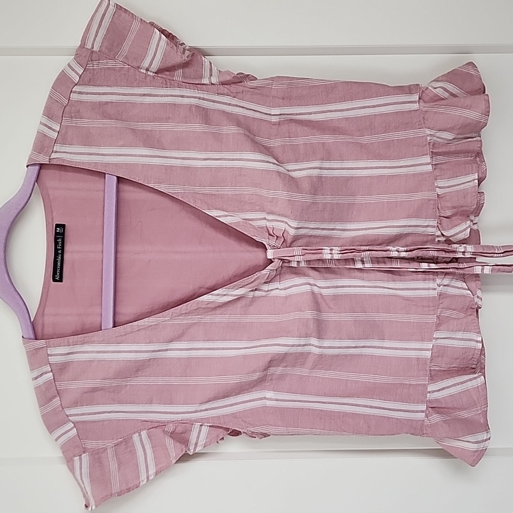 A&F pink and white striped flutter sleeve crop peplum top